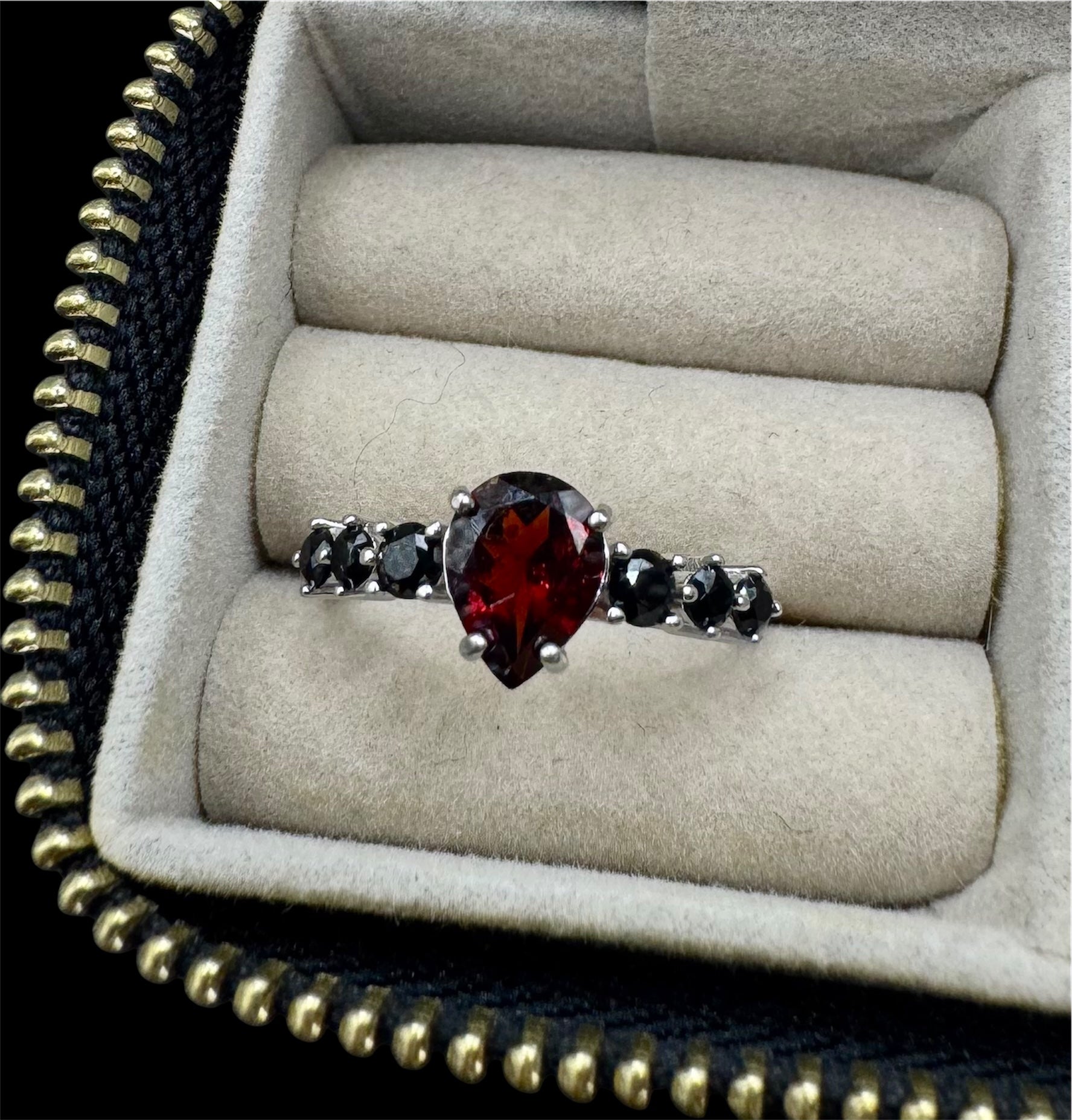 Ruby Swing Ring