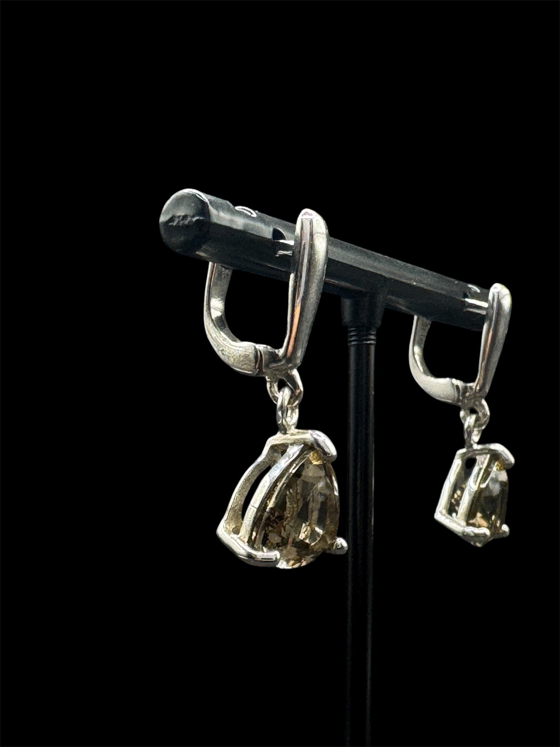 Quartz Alcove Earrings