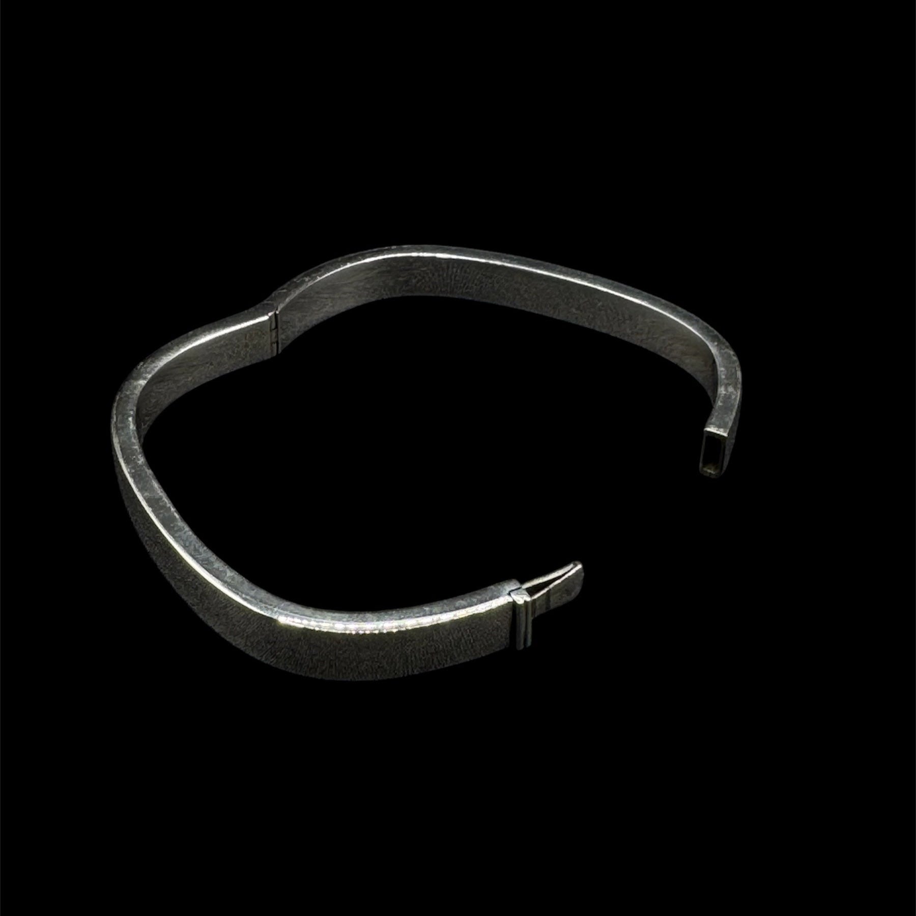 Shimmer Band Bracelet